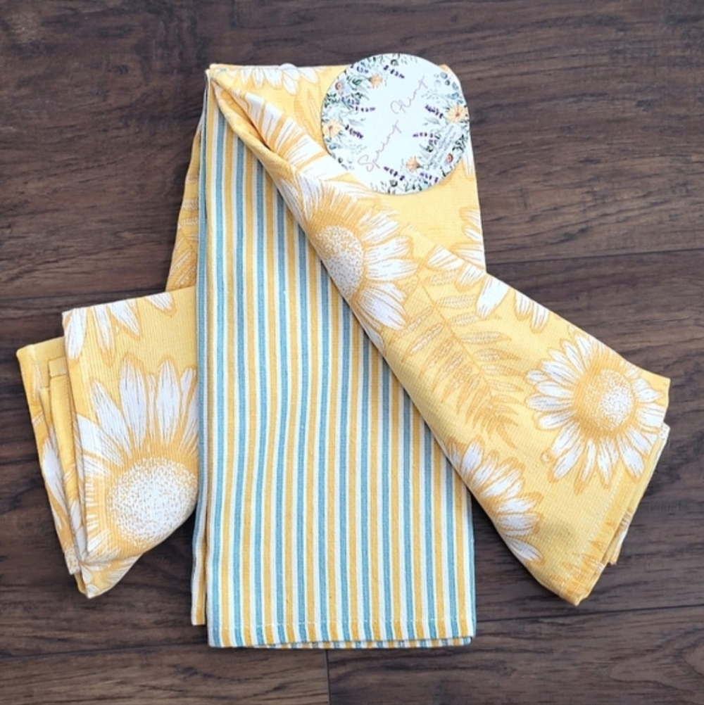 Kitchen Towels Set Of 3 With Sunflowers And Stripes